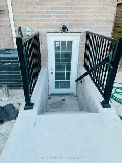 314 Harrowsmith Drive Lower, Mississauga, On L5r 1p7