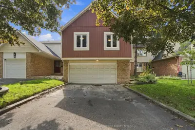 70 Millsborough Crescent, Toronto, On M9c 5e8