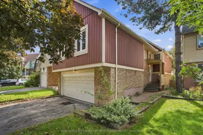 70 Millsborough Crescent, Toronto, On M9c 5e8