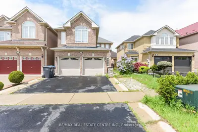 5989 Sidmouth Street, Mississauga, On L5v 2z5