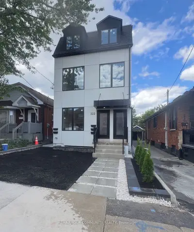 222 Belgravia Avenue Garden Suite, Toronto, On M6e 2m8