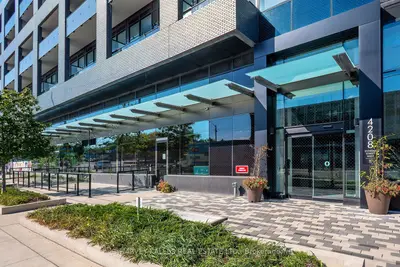 4208 Dundas Street W 412, Toronto, On M8x 0b1