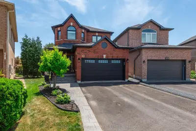 32 Coolspring Crescent, Caledon, On L7e 1w6