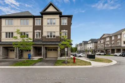68 First Street 35, Orangeville, On L9w 2e4