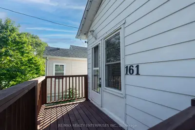 161 Angelene Street, Mississauga, On L5g 1x1