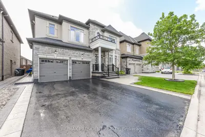 19 Jaypeak Road N, Brampton, On L6p 4j8