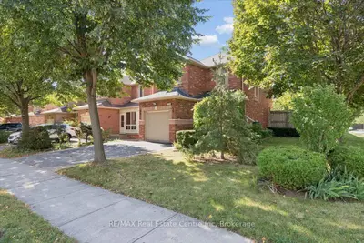 2524 Logan Avenue, Oakville, On L6h 6s2