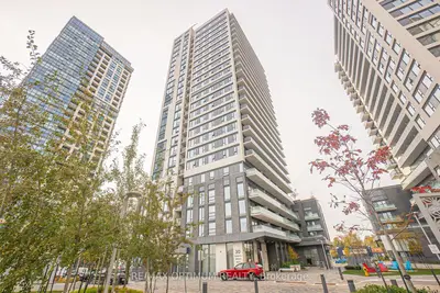 30 Samuel Wood Way 209, Toronto, On M9b 0c9