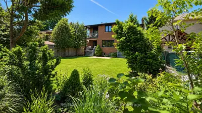 65 Foch Avenue, Toronto, On M8w 3x5