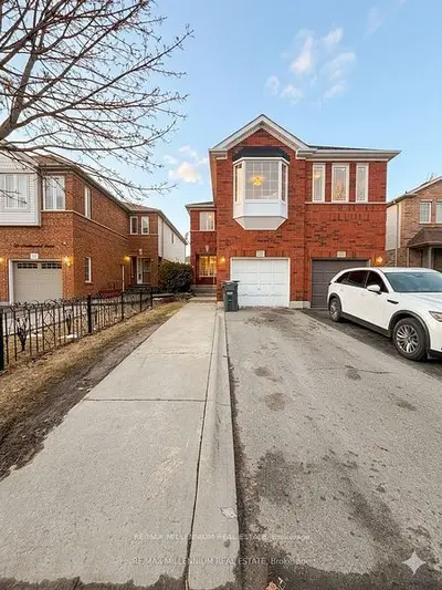 29 Needlewood Avenue, Brampton, On L6r 2n3