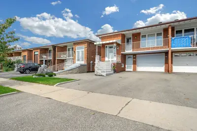 34 Sawmill Road, Toronto, On M3l 2m2