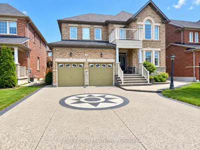 10 Twin Falls Road, Brampton, On L6y 0v4