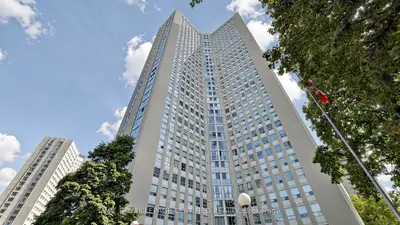 3650 Kaneff Crescent 802, Mississauga, On L5a 4a1