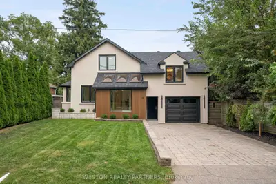 19 Mattice Road, Toronto, On M9a 1e1