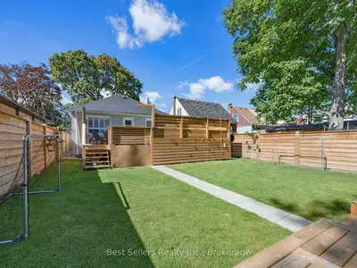 37 Wilmar Road, Toronto, On M9b 3r8