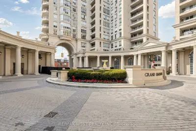 2287 Lake Shore Boulevard W 1404, Toronto, On M8v 3y1
