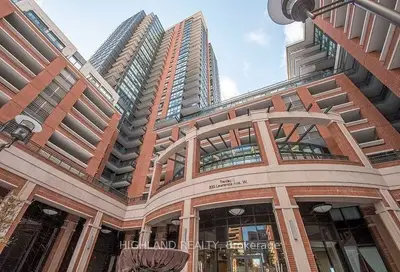 800 Lawrence Avenue W 303, Toronto, On M6a 1c3