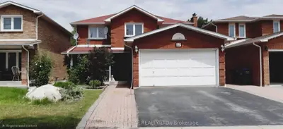 37 Coronation Circle, Brampton, On L6z 4b1