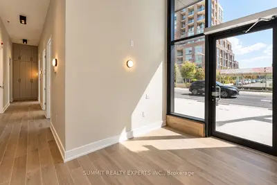 1816 St Clair Avenue W 77, Toronto, On M6n 1j5