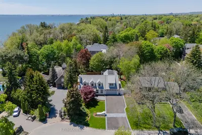 130 Edgecliffe Place, Burlington, On L7l 3z3