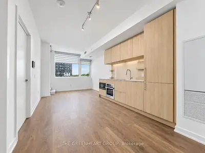 28 Ann Street 217, Mississauga, On L5g 0e1