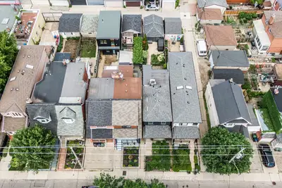 219 Earlscourt Avenue, Toronto, On M6e 4b4