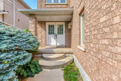 2244 OVERFIELD Road, Oakville, ON L6M 3S8