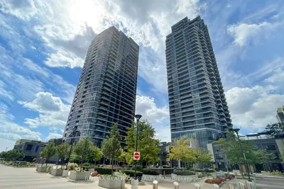 9 Valhalla Inn Road 1811, Toronto, On M9b 0b2