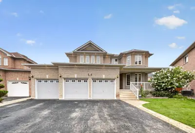 24 Quintessa Trail, Brampton, On L6r 2v4