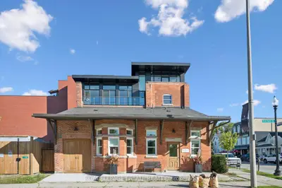 139 Thomas Street 1, Oakville, On L6j 3a9