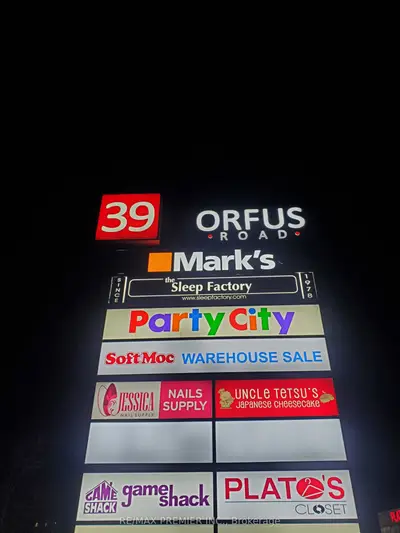 39 Orfus Road F, Toronto, On M6a 1l7