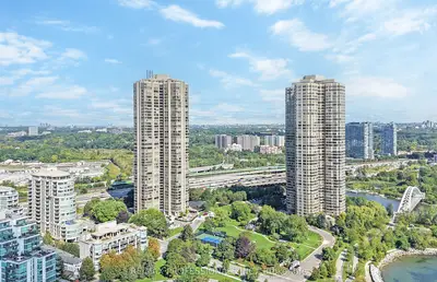2045 Lake Shore Boulevard W 3507, Toronto, On M8v 2z6