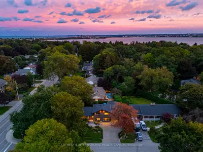 600 Deborah Crescent, Burlington, On L7t 2n1