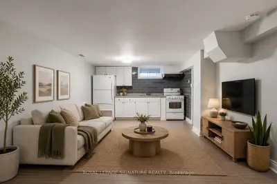112 Foch Avenue Lower, Toronto, On M8w 3y1