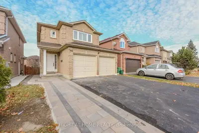 903 Blyleven Boulevard, Mississauga, On L5v 2j3