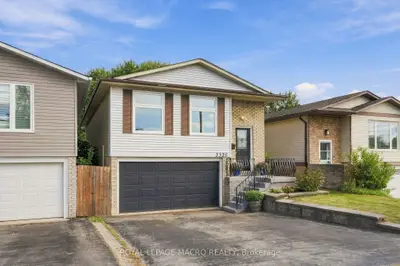 2328 Malcolm Crescent, Burlington, On L7p 4h4