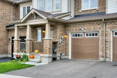 312 Gillett Point, Milton, On L9e 1c6