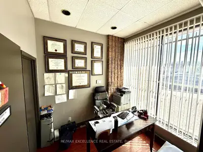 4025 Brandon Gate Drive 2, Mississauga, On L4t 3z9