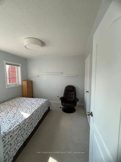 50 Monaco Court W, Brampton, On L7a 1x4