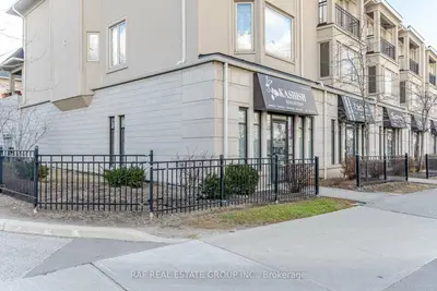 521 Thompson Road S 1, Milton, On L9t 7z1