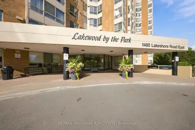 1485 Lakeshore Road E 903, Mississauga, On L5e 3g2