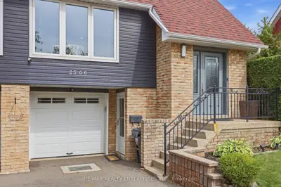 2506 Cobbinshaw Circle, Mississauga, On L5n 2g3