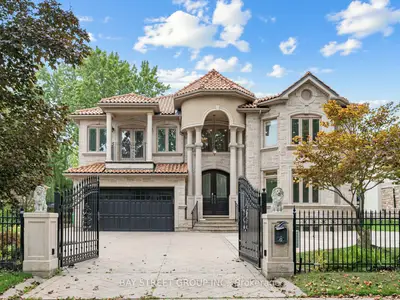 2334 Hammond Road, Mississauga, On L5k 1t2