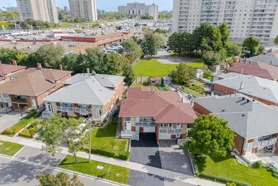 43 Elana Drive, Toronto, On M3n 2c1