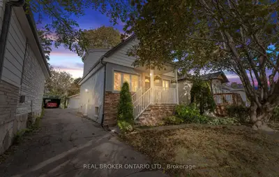 26 Roxaline Street, Toronto, On M9p 2y9