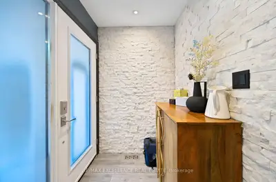 20 Manett Crescent, Brampton, On L6x 4x4