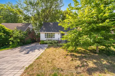 1286 Kipling Avenue, Toronto, On M9b 3n5