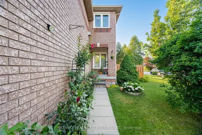 3725 Althorpe Circle, Mississauga, On L5n 7g5