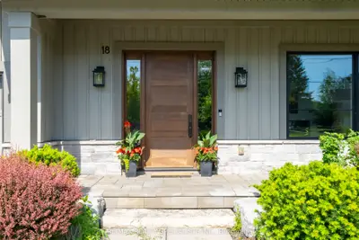 18 Florence Drive, Oakville, On L6k 1v6