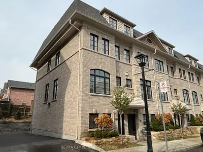 70 Lunar Crescent 185, Mississauga, On L5m 2r4